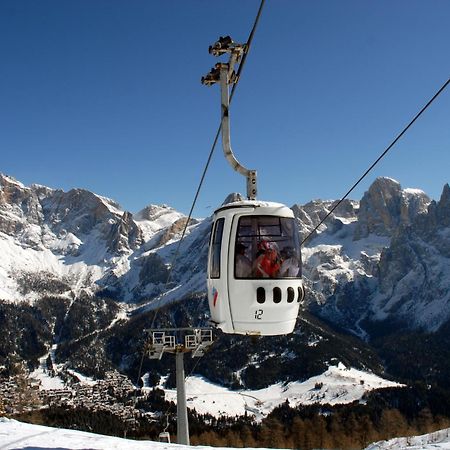Sporting Aparthotel San Martino Di Castrozza Exterior foto
