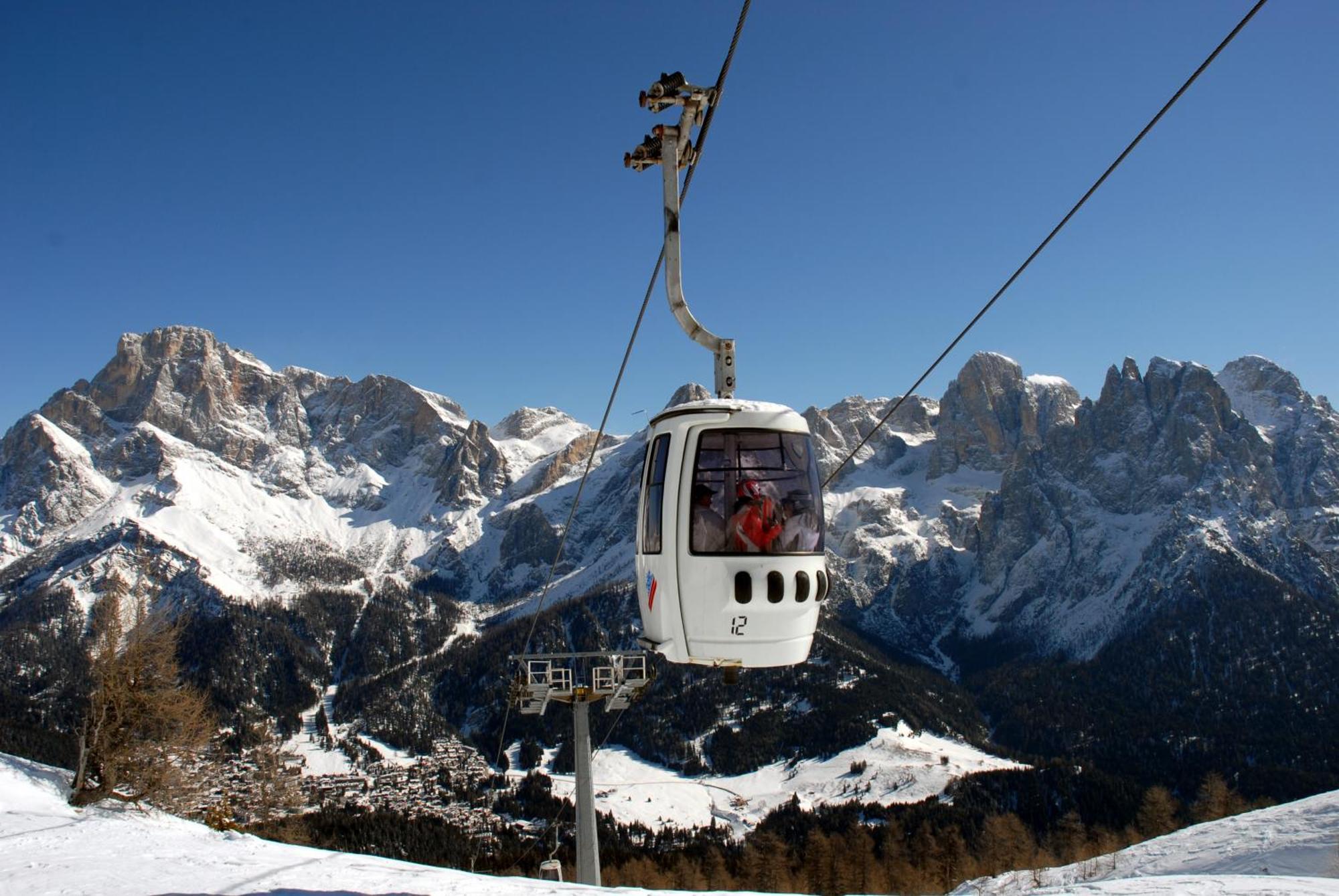 Sporting Aparthotel San Martino Di Castrozza Exterior foto