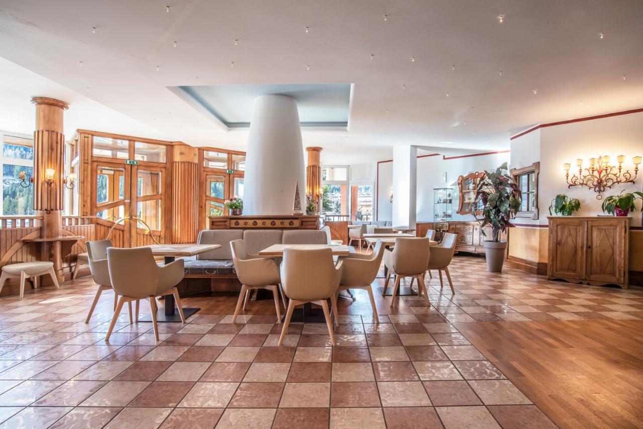 Sporting Aparthotel San Martino Di Castrozza Exterior foto
